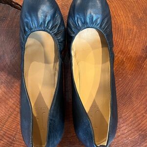 J crew elastic flats